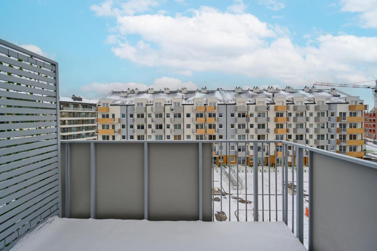 Drabika Balcony & Private Parking By Renters