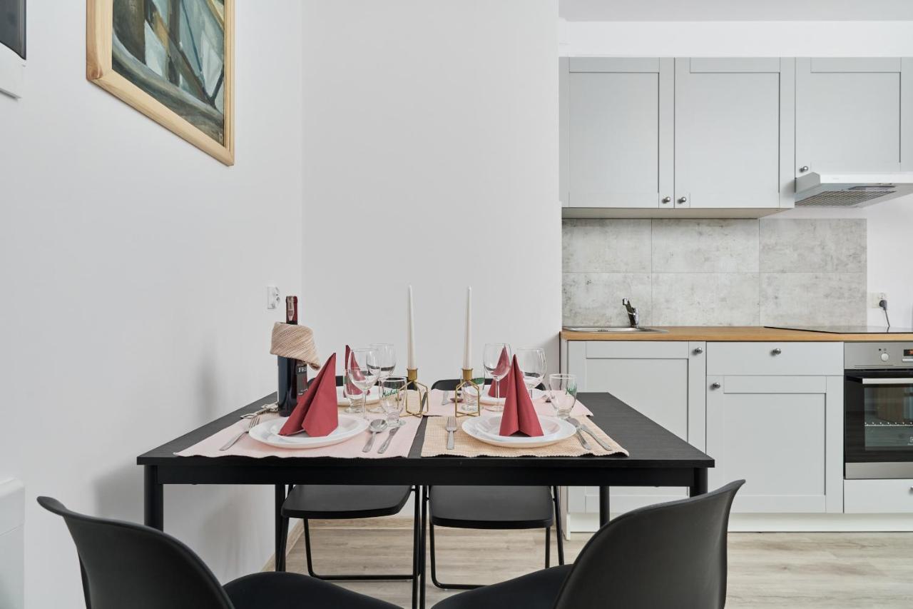Apartment Drabika Balcony & Private Parking By Renters Wroclaw